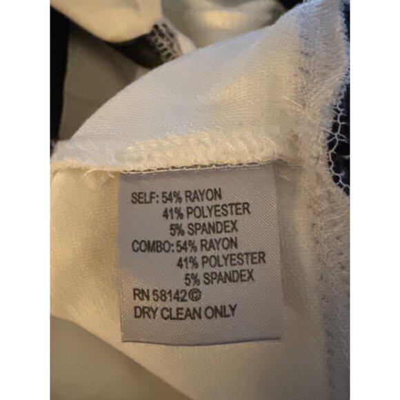 Muse Retro White With Black Piping Scoop Neck Bodycon Dress Size 4 NWT - Picture 4 of 4